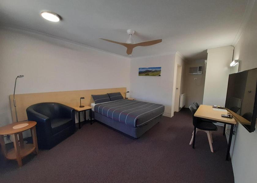 New South Wales Cooma King Room