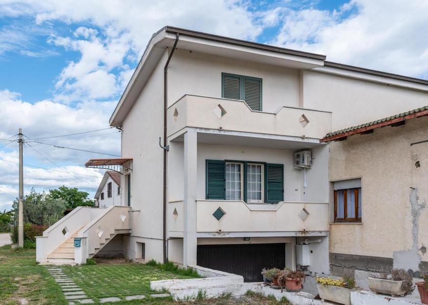 Abruzzo Casalbordino exterior view