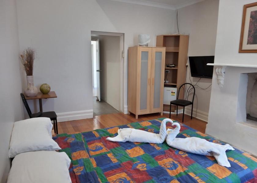 South Australia Quorn Deluxe Queen Room