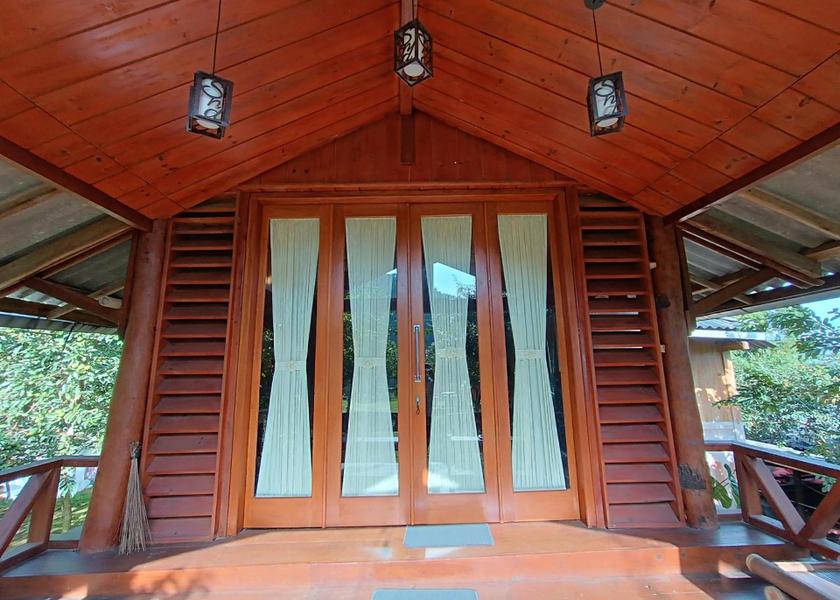 Central Java Getasan balcony/terrace