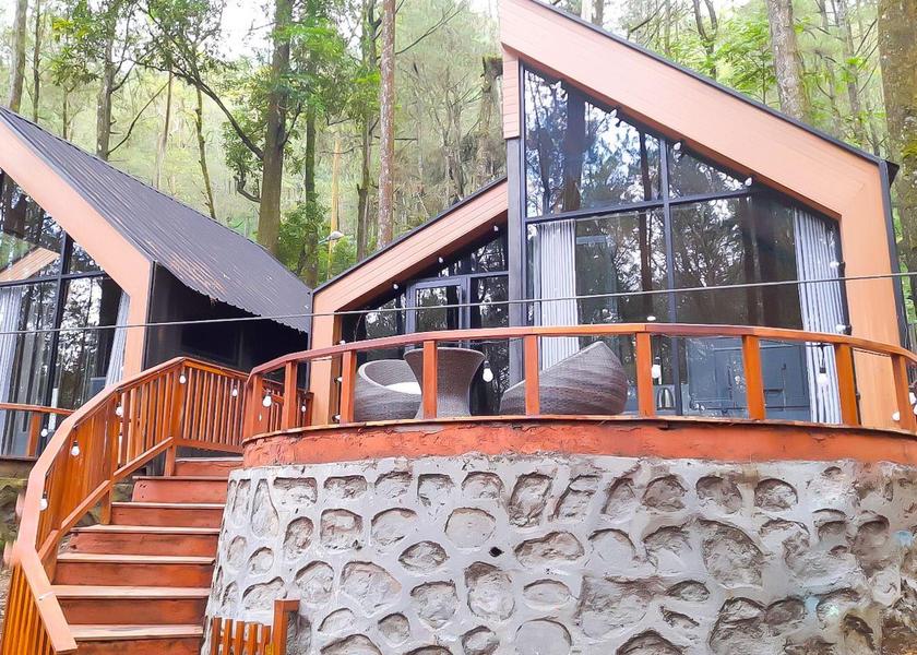 Central Java Salatiga Hotel Exterior