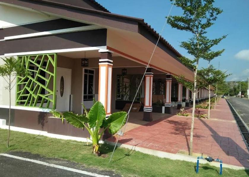 Kemaman Kijal exterior view