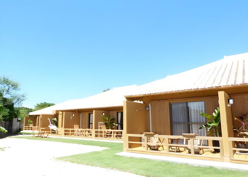 Okinawa (prefecture) Taketomi exterior view