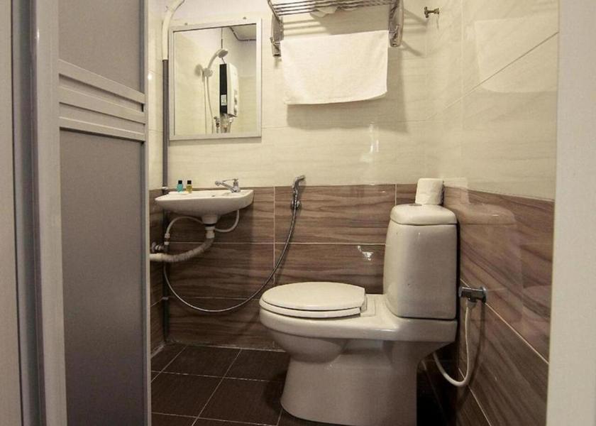 Johor Batu Pahat Single Room with Window