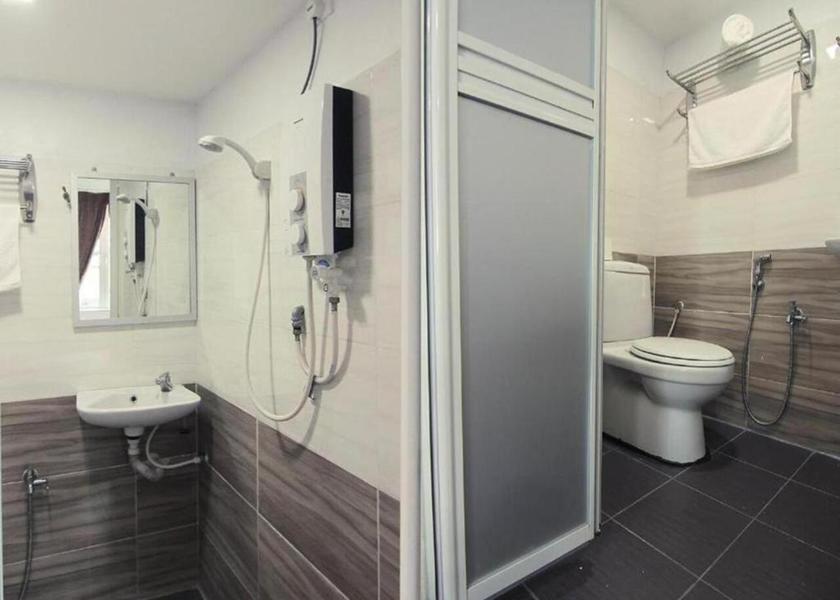 Johor Batu Pahat Single Room with Window