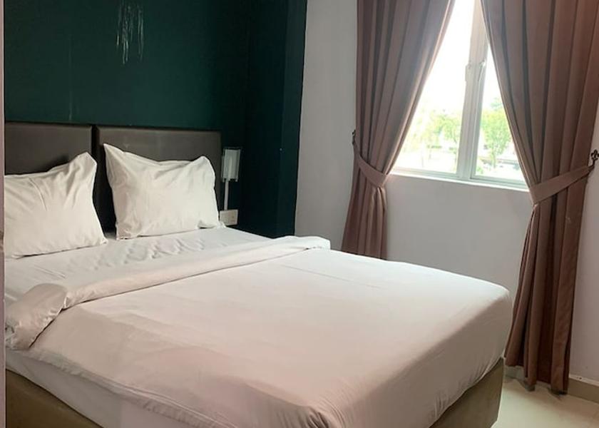 Johor Batu Pahat Room