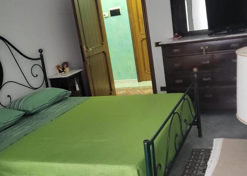 Abruzzo Tollo Family Studio
