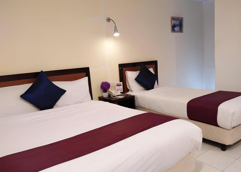 Johor Segamat Triple Room