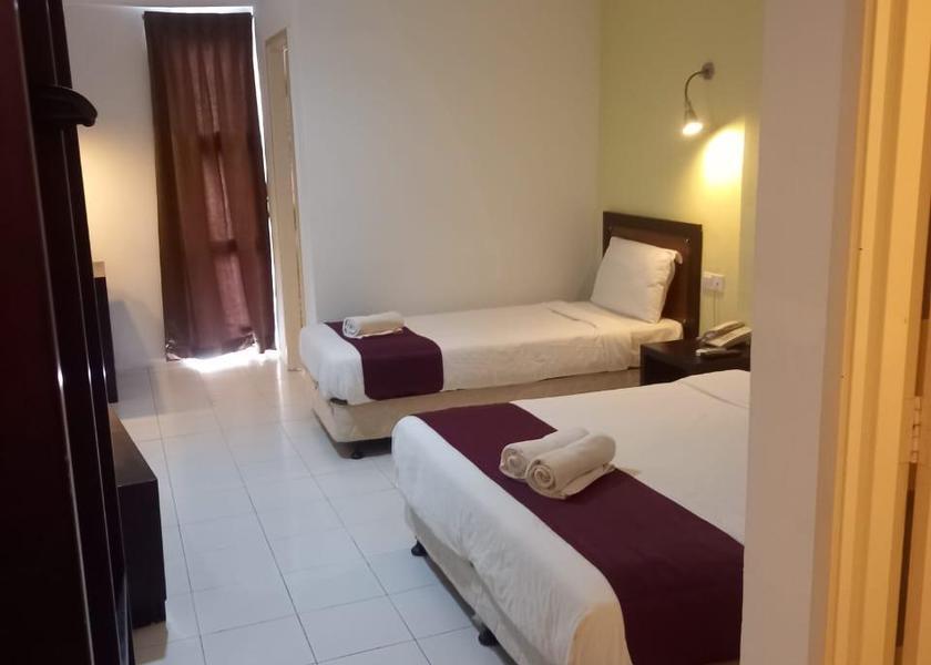 Johor Segamat Triple Room