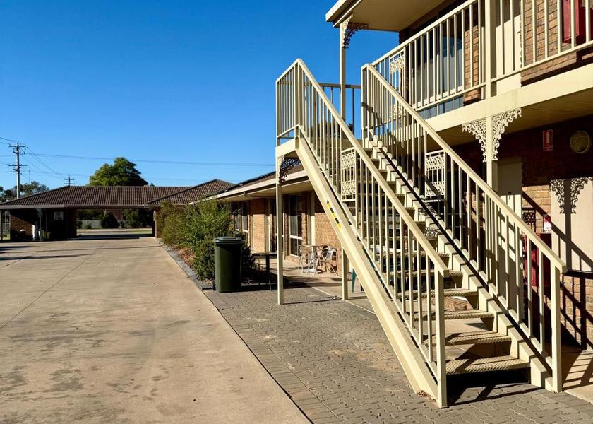 New South Wales Wentworth exterior view