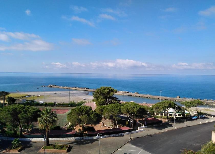 Calabria Bonifati beach