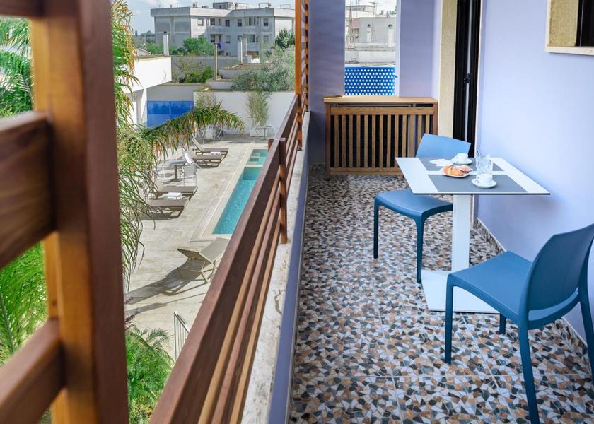 Puglia Calimera balcony/terrace