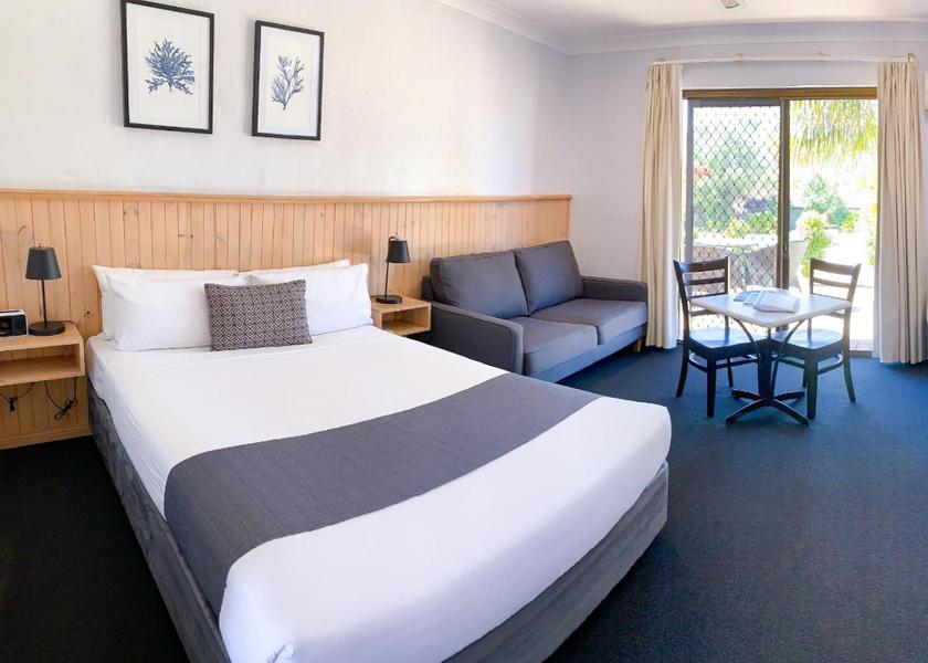 New South Wales South West Rocks Deluxe Queen Room