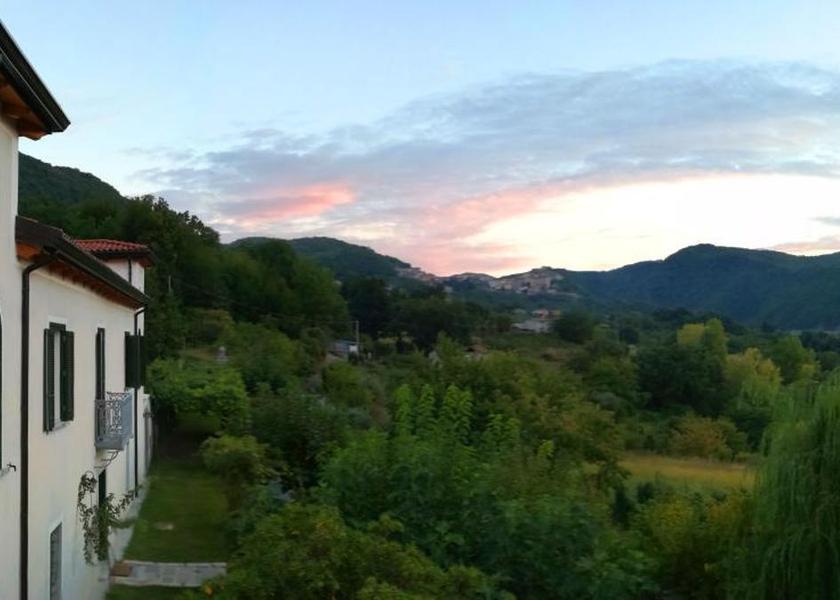 Calabria Mormanno balcony/terrace