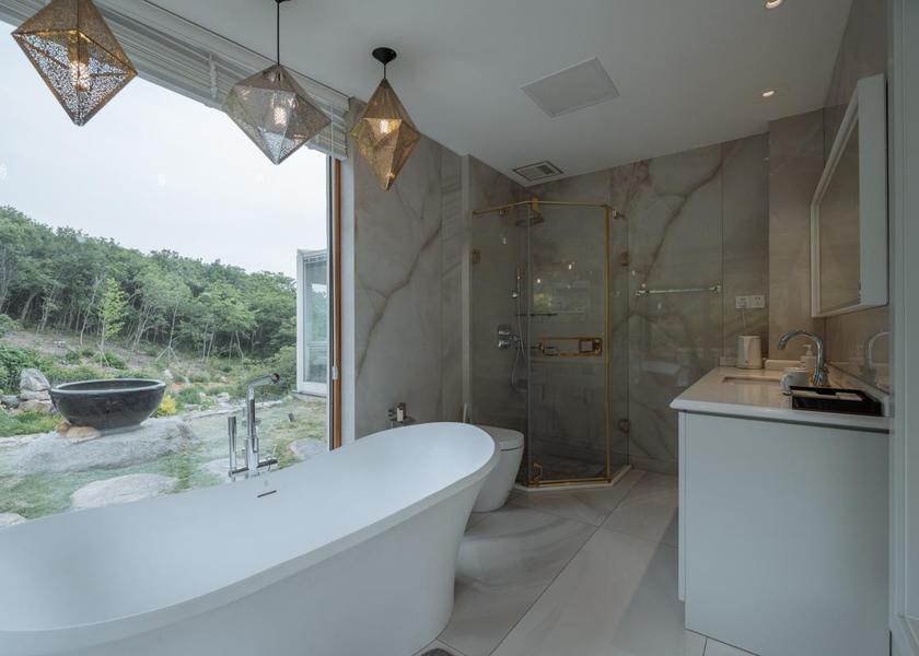 Jiangsu Zhenjiang Suite Mountain View