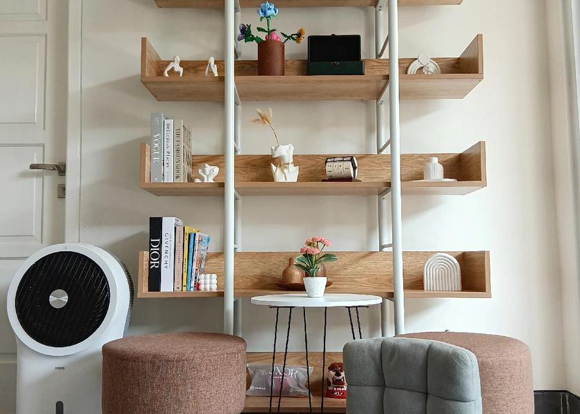 separate living room