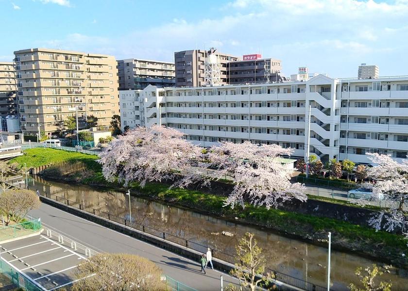Saitama Koshigaya exterior view