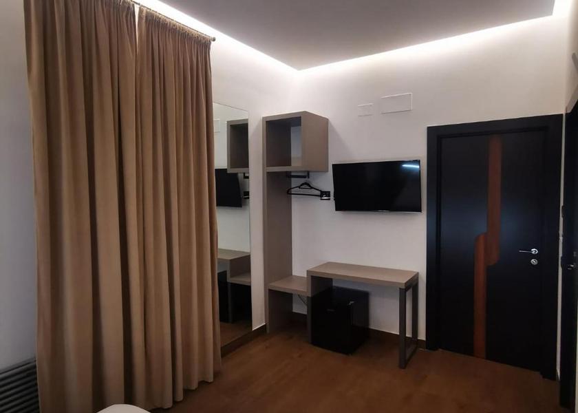 Campania Capua Large Double Room