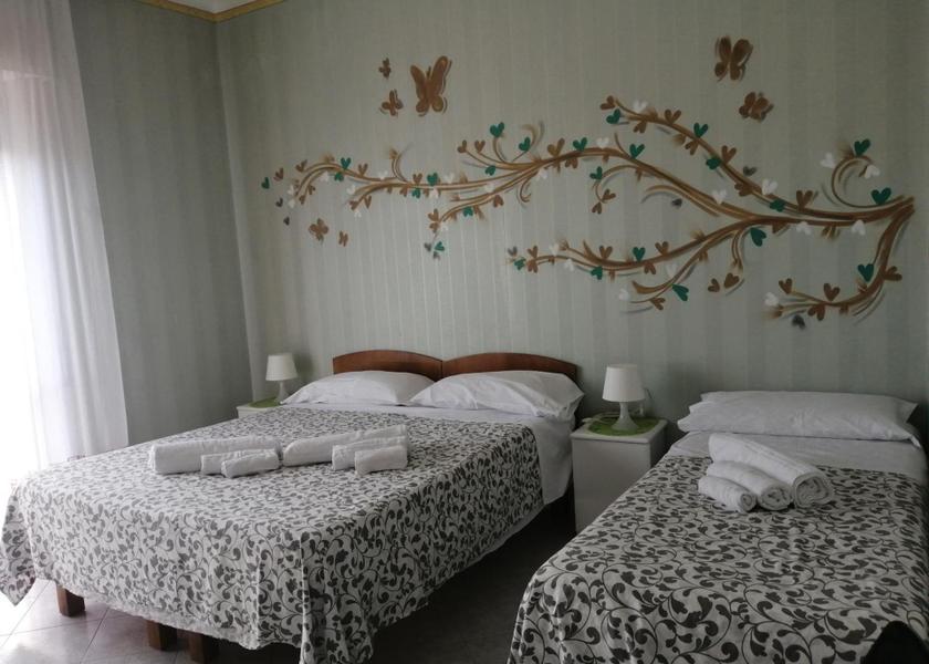 Campania Capua Triple Room with Shared Bathroom