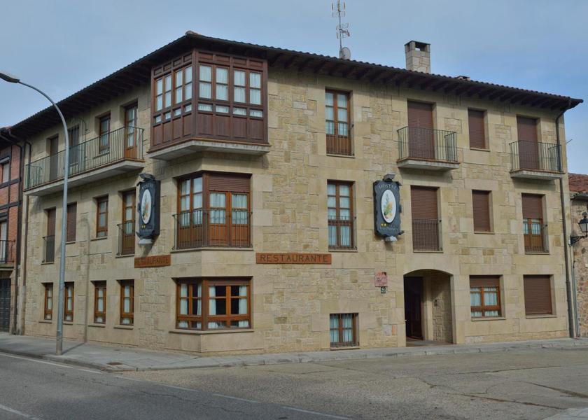Castile and León Vinuesa entrance