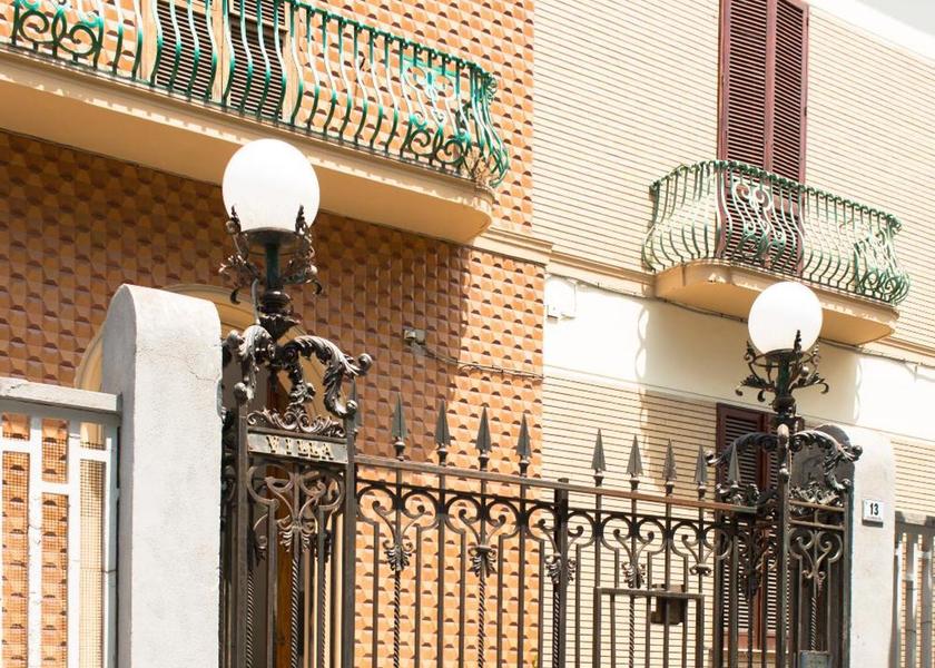 Campania Portici exterior view