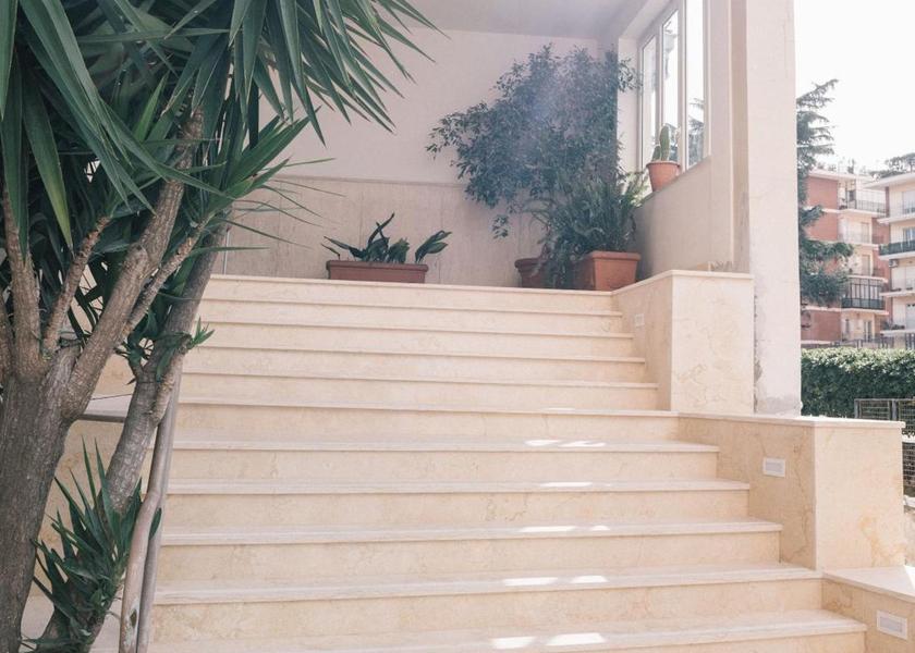 Campania Portici exterior view