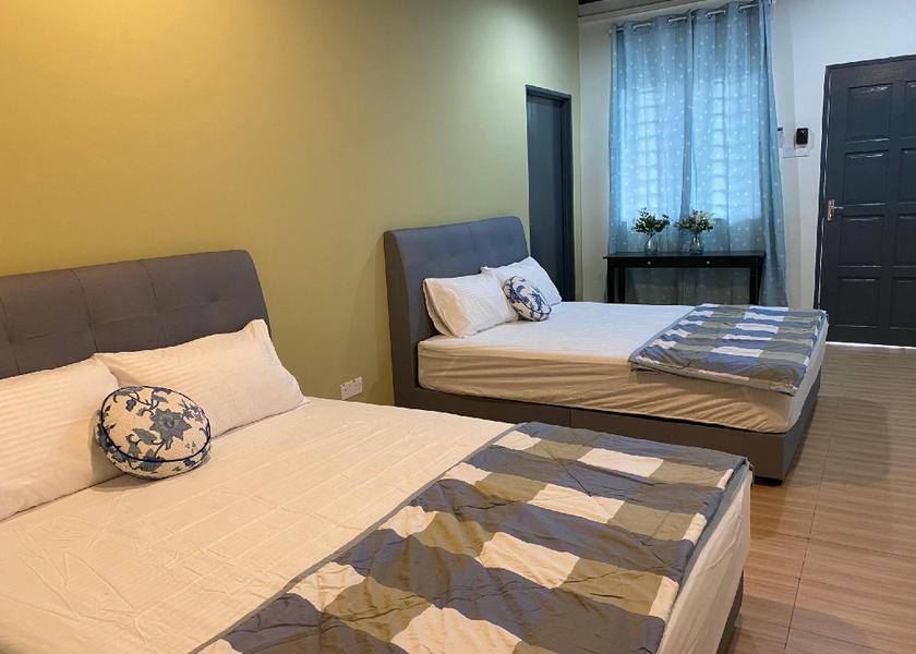 Perak Kuala Kangsar Family Studio