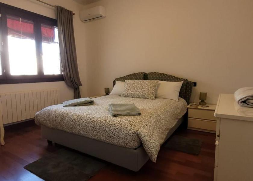 Emilia-Romagna Codigoro Large Double Room