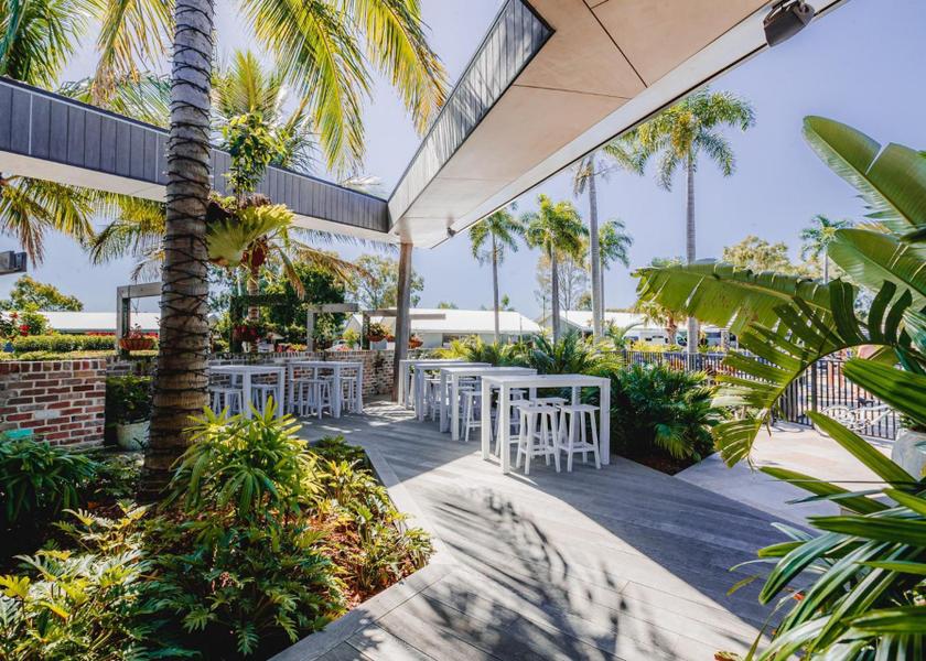 Queensland Sandstone Point garden