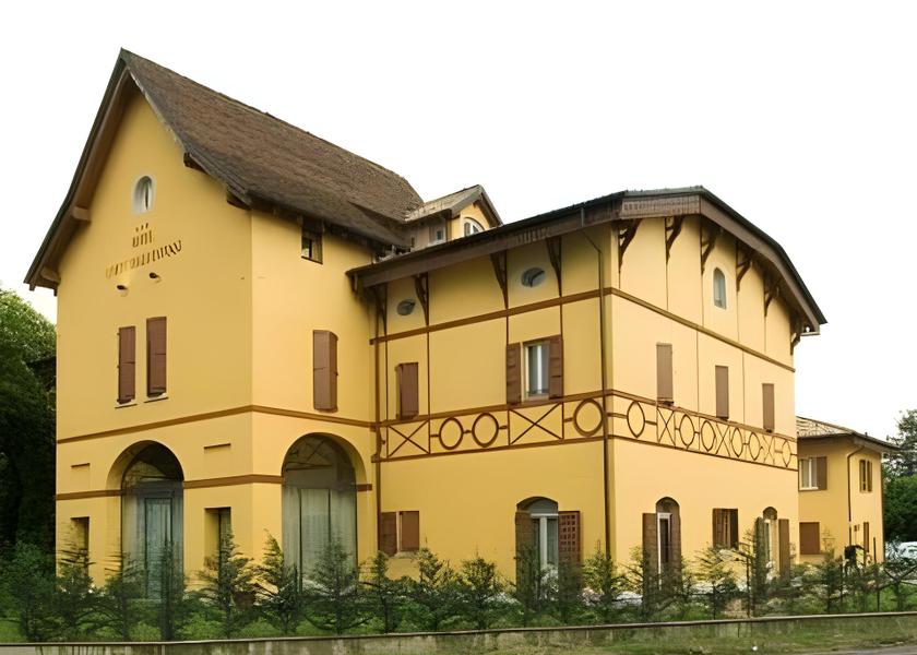 exterior view