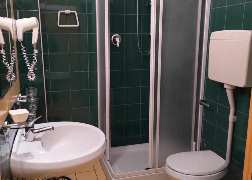 Emilia-Romagna Gatteo bathroom