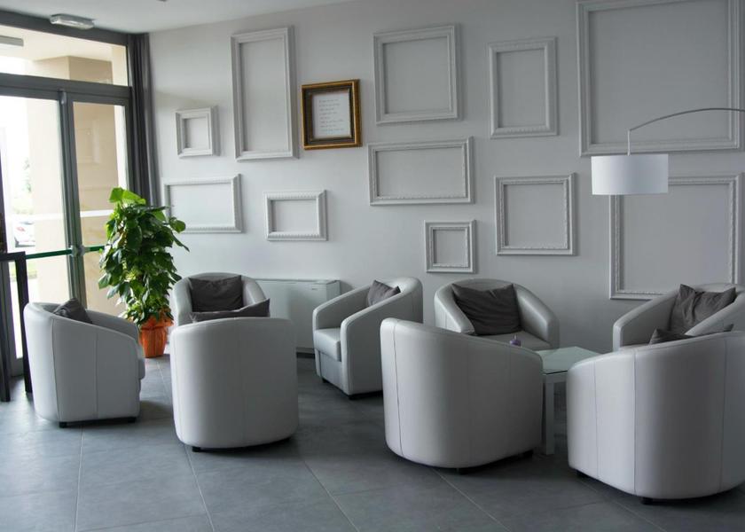 Tuscany Larciano lobby