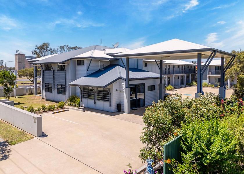 Queensland Miles Exterior view