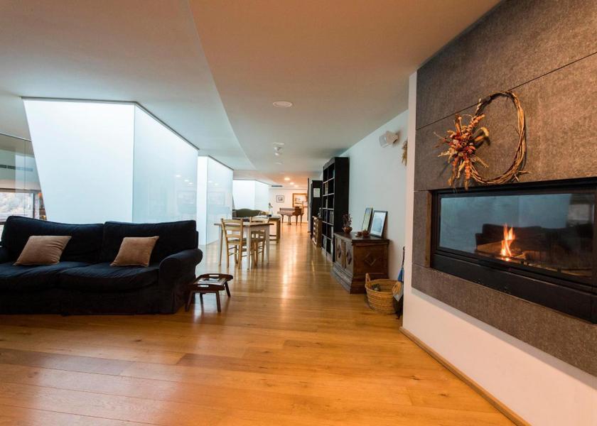 Catalonia Tavertet shared lounge/tv area