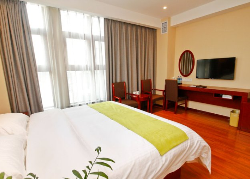 Shaanxi Xianyang Queen Room with View