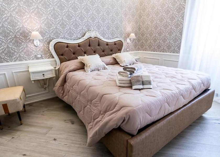 Marche Urbania Double Room with Private Bathroom