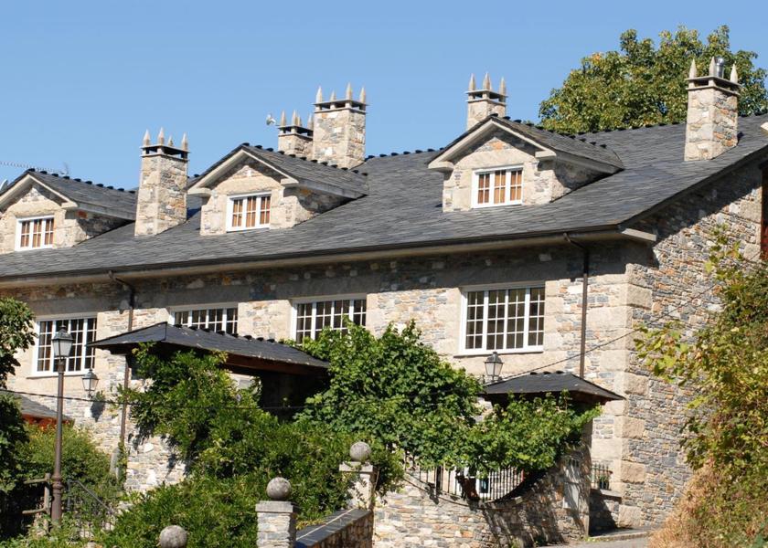 Galicia As Nogais exterior view