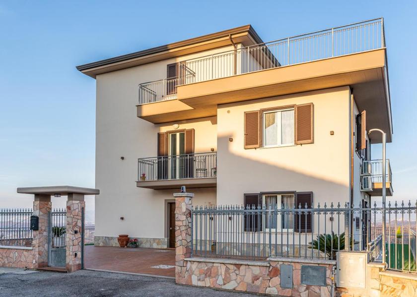 Lazio Ceccano exterior view