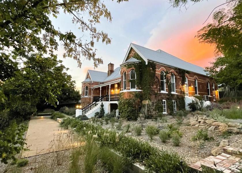 New South Wales Gundagai Hotel Exterior