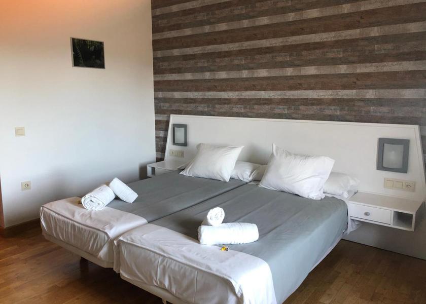 Castile and León San Miguel del Robledo Deluxe Double or Twin Room with Mountain View