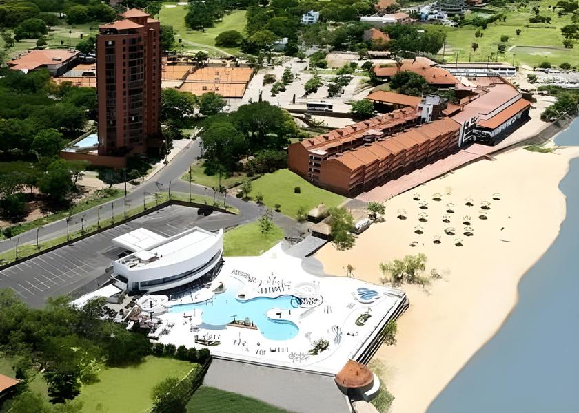  Asuncion exterior view