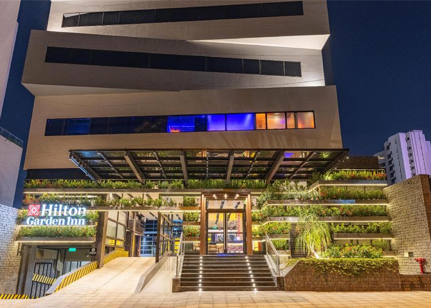  Asuncion exterior view