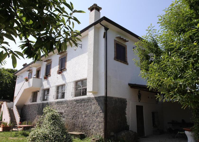 Campania Roccamonfina Hotel Exterior