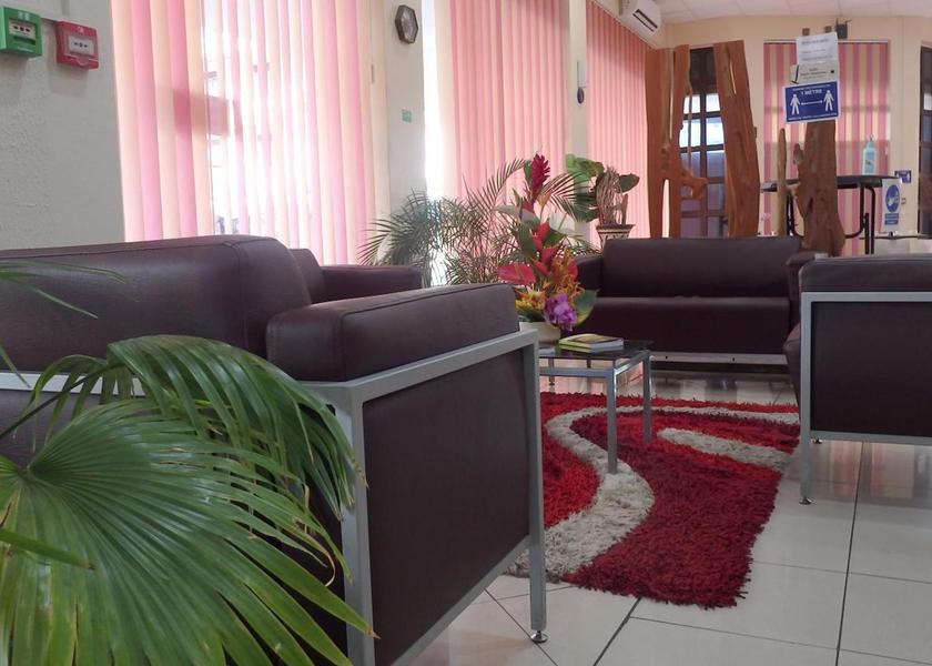 shared lounge/tv area