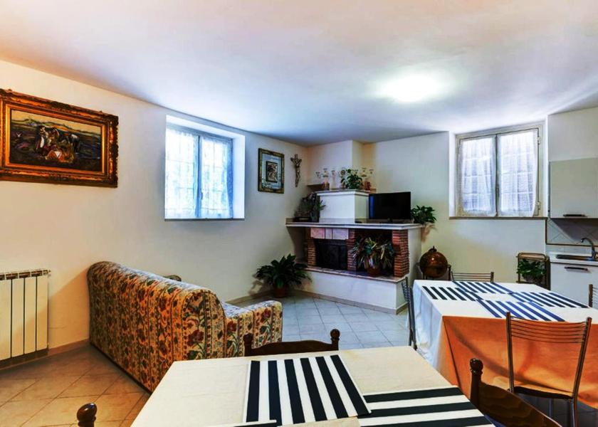 shared lounge/tv area