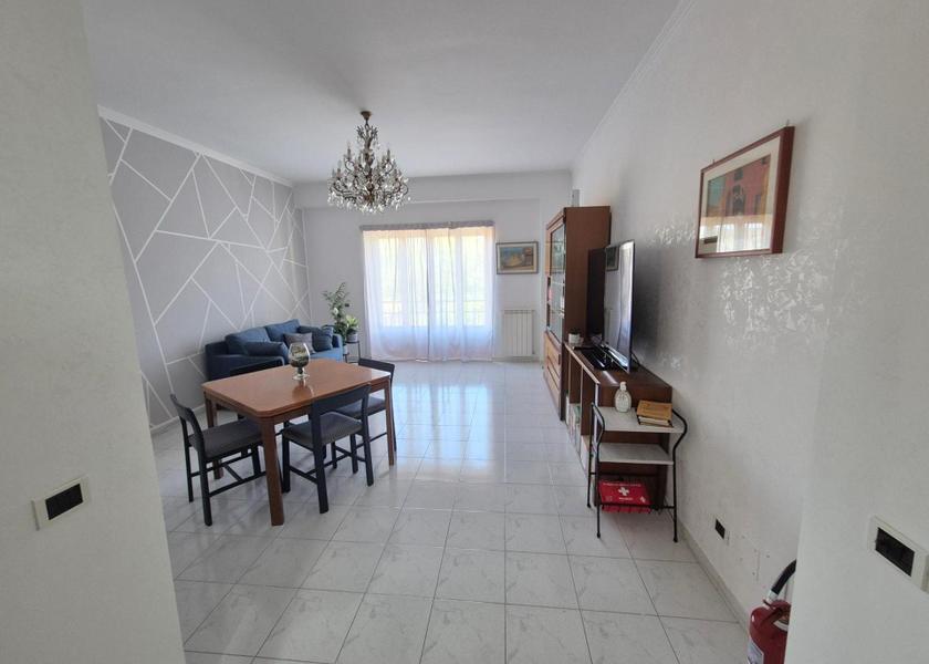 shared lounge/tv area