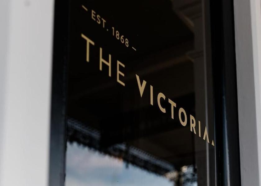 Victoria Rutherglen Exterior detail