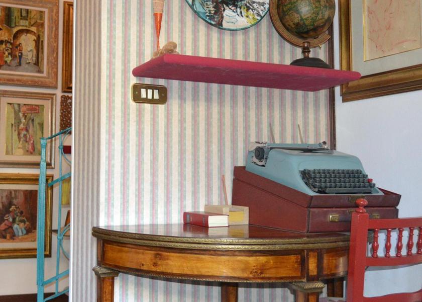 Liguria Cairo Montenotte lobby