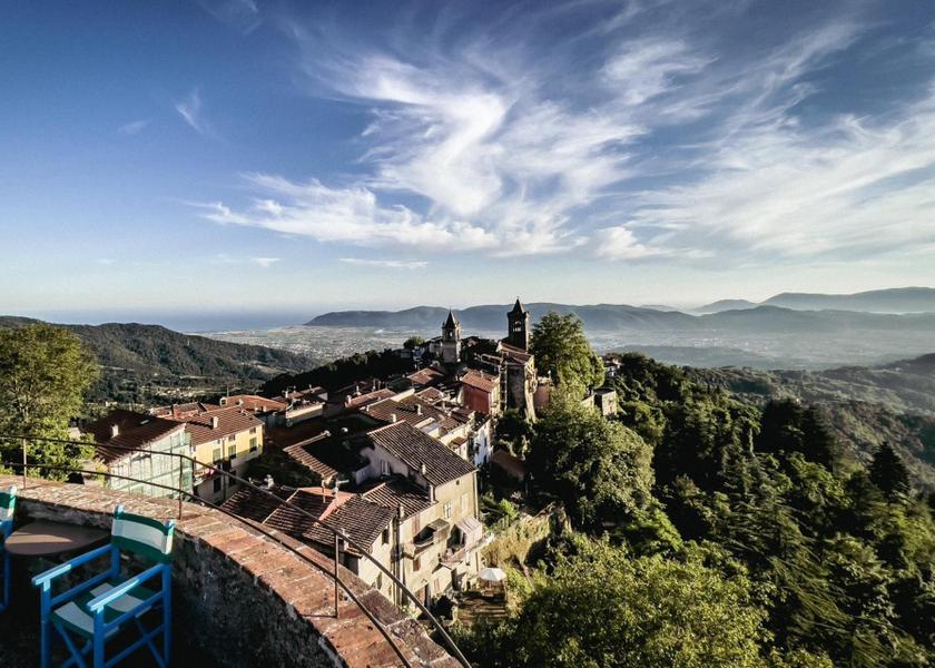 Tuscany Fosdinovo view
