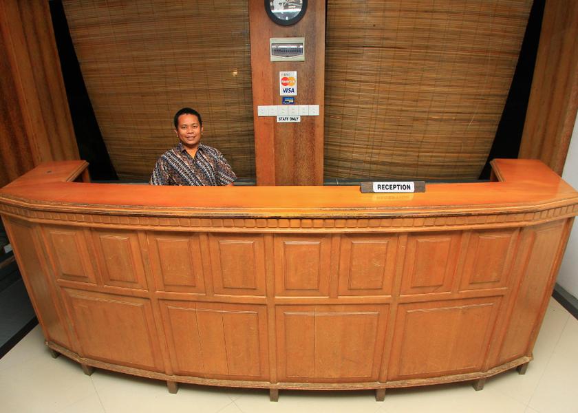 Gorontalo Gorontalo Reception